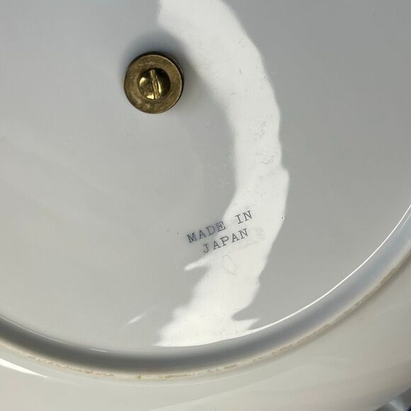 VTG two tiered porcelain tidbit serving tray Holly & Berry Design. - Picture 4 of 7